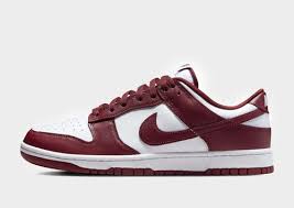 รองเท้าผ้าใบ